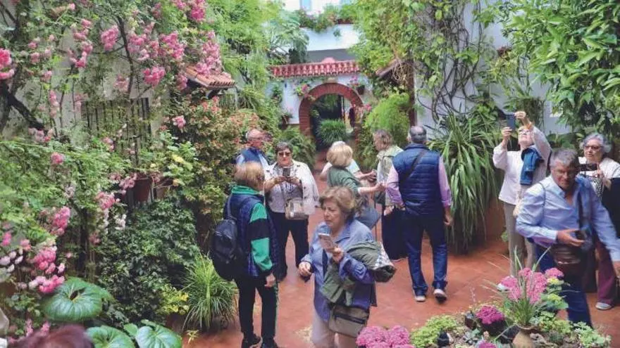 Nuevos rostros y tradición en los Patios de San Pedro-Santiago