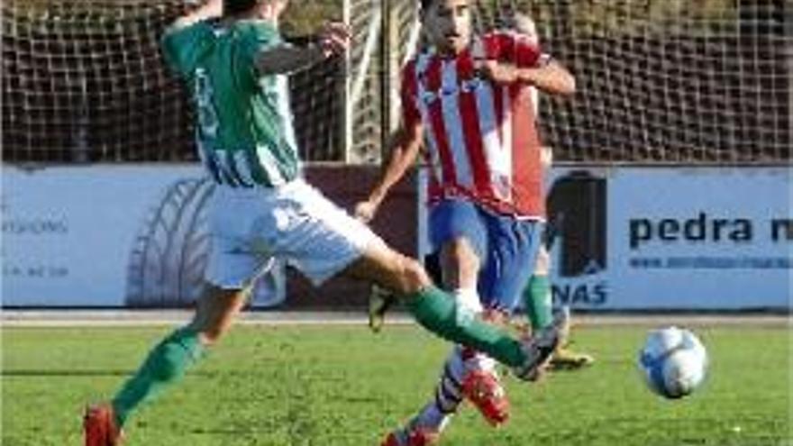 Javi Rebollo va ser l&#039;autor del tercer gol del Manresa contra La Jonquera