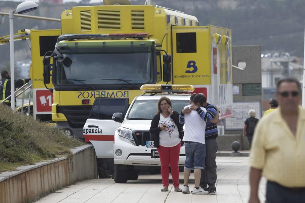 Segundo día del operativo de búsqueda en Salinas y Arnao de la mujer que cayó al mar mientras pescaba de madrugada