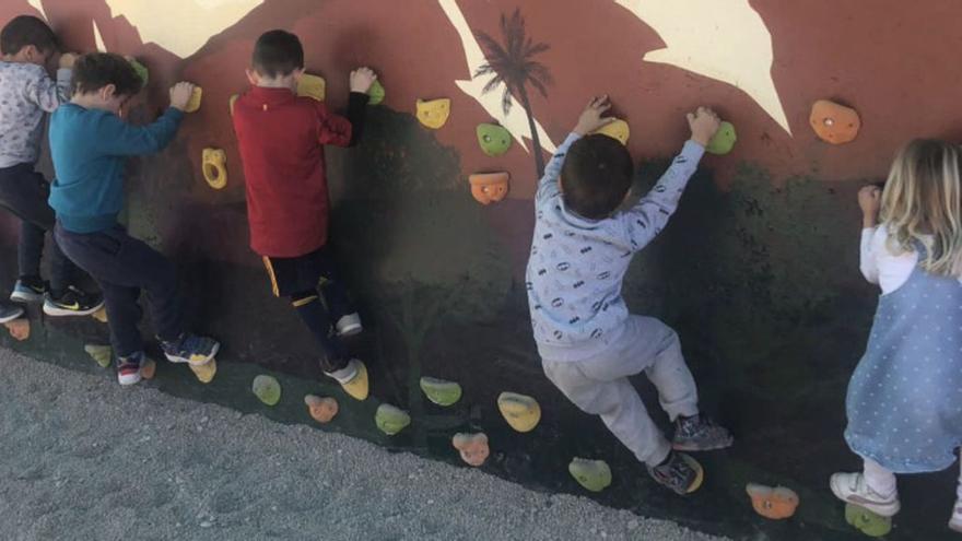 Como la escalada ya es deporte olímpico, quizás salga un medallista del colegio de Casillas.