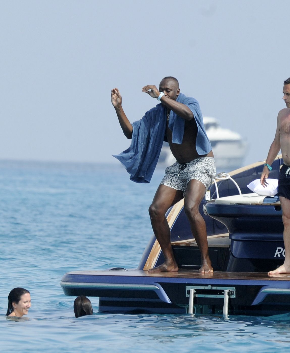 El exatleta jamaicano Usain Bolt disfruta del mar y la noche de Ibiza y Formentera