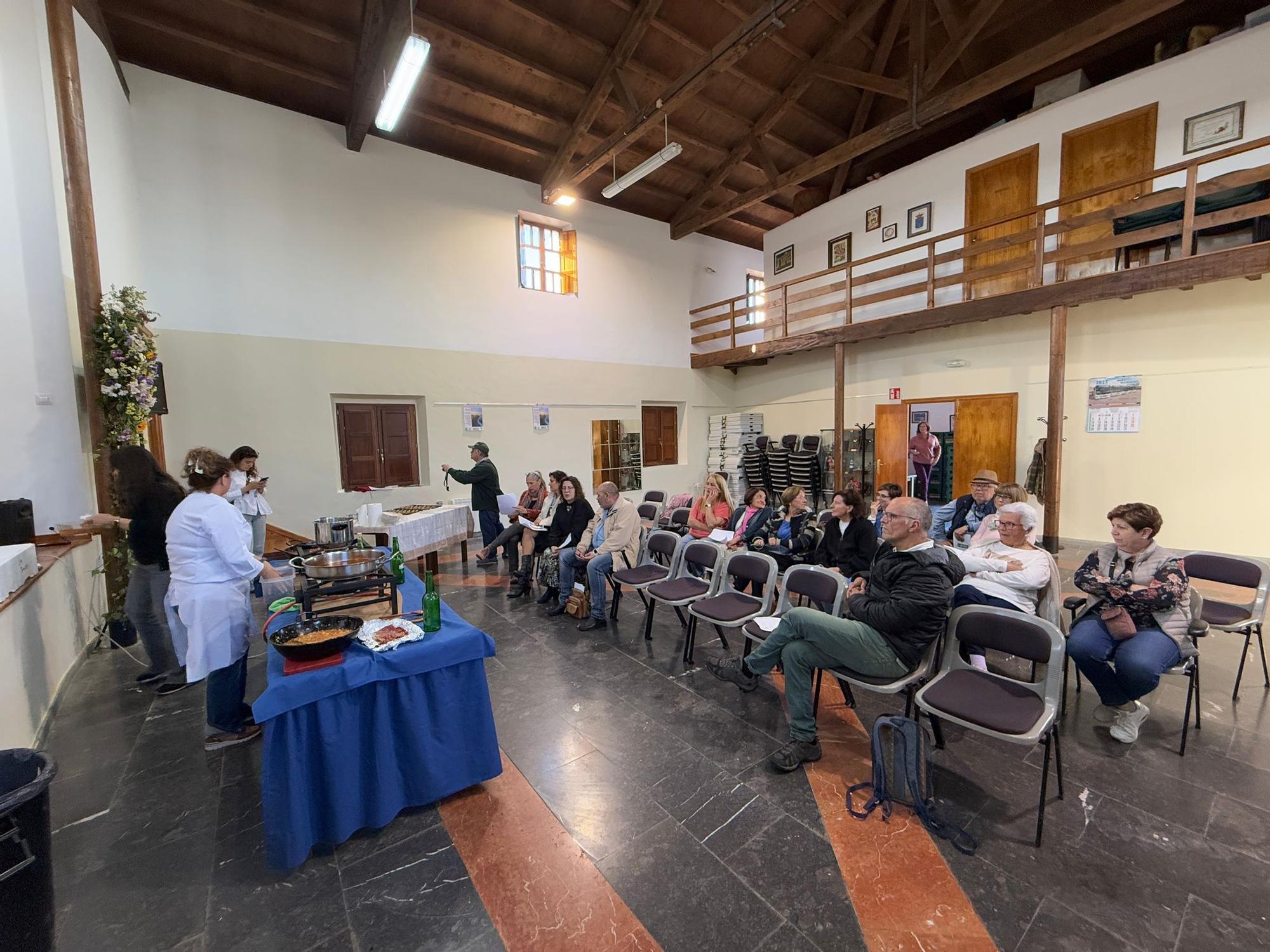 Así fue la masterclass de la guisandera Pilar Ramos con las llámparas como protagonistas en Quintes