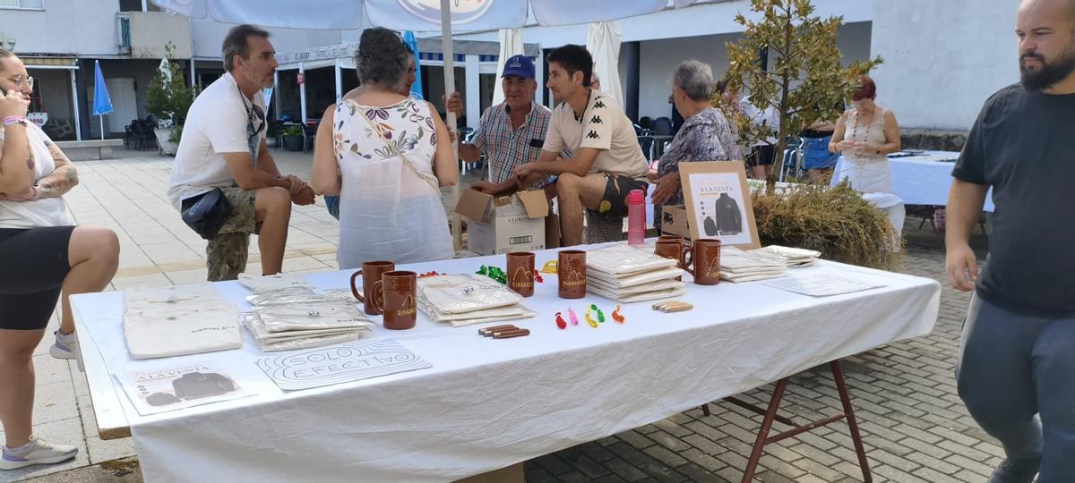 GALERÍA | La Feria de Artesanía de Ribadelago, en imágenes GALERÍA | La Feria de Artesanía de Ribadelago, en imágenes