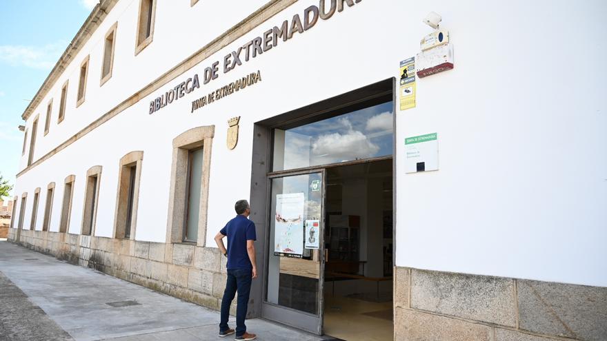La Biblioteca de Extremadura en Badajoz muestra facsímiles de la vuelta al mundo en el año 1522