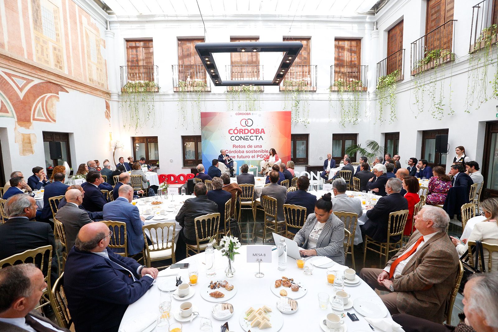 Córdoba Conecta analiza los retos de la Córdoba sostenible desde el punto de vista urbanístico