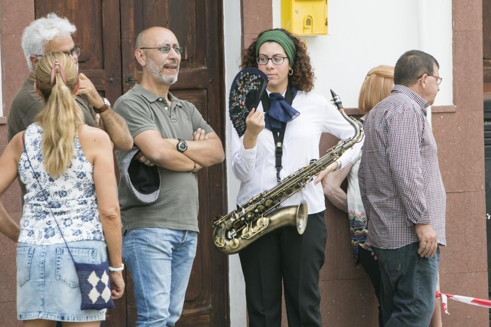 FIESTAS DE LA VIRGEN DE LA CUEVITA ARTENARA