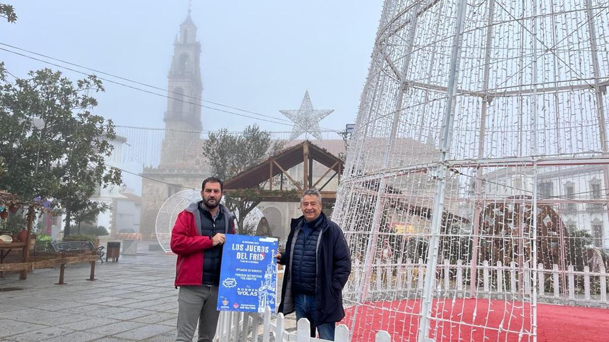 Enrique Delgado y Matías González presentan 'Los juegos del frío' de Hinojosa del Duque.