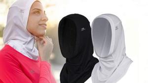 Modelos de ’hiyab’ que Decathlon preveía comercializar en Francia. 