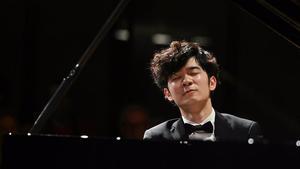 El pianista Xiaolu Zang ganó en 2024 el 69 Concurs Internacional de Música Maria Canals.