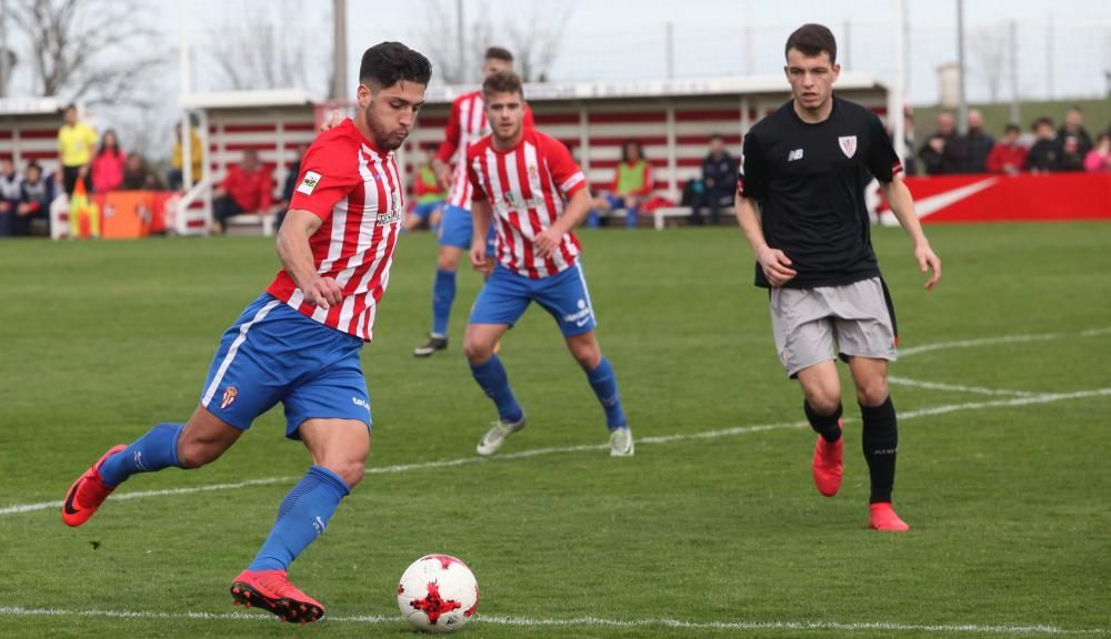 Partido entre el Sporting B y el Athletic B