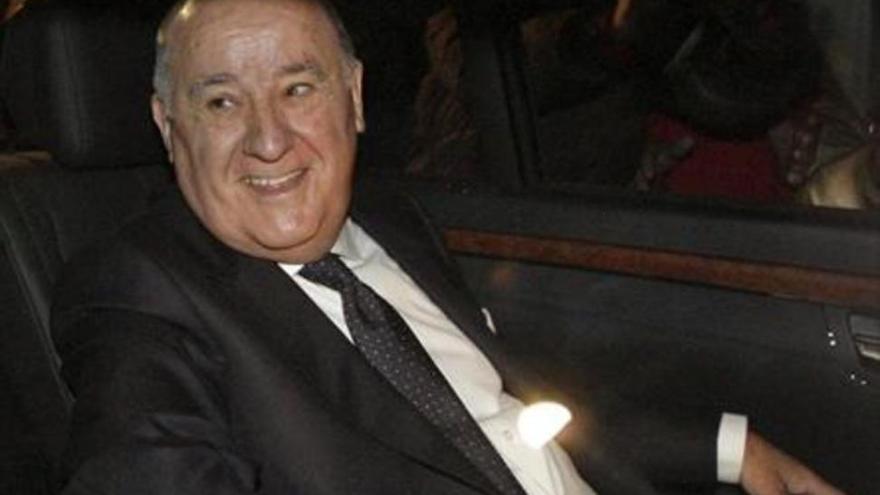 Amancio Ortega ingresa esta semana 693 millones por dividendo de Inditex, la mitad de lo que cobrará este año