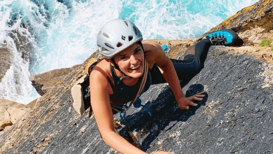 Una escaladora en el litoral.