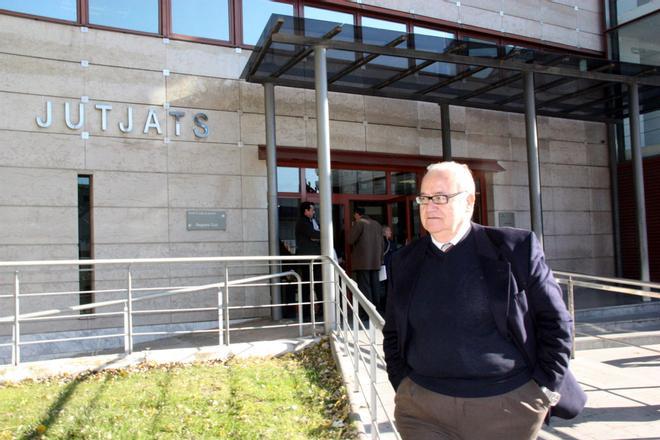 El expresidente del ICS Josep Prat pacta con la Fiscalía al admitir que malversó