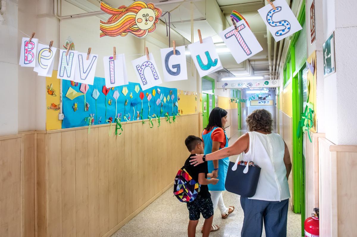 Primer día de colegio en la escuela Joan XXIII de Lleida