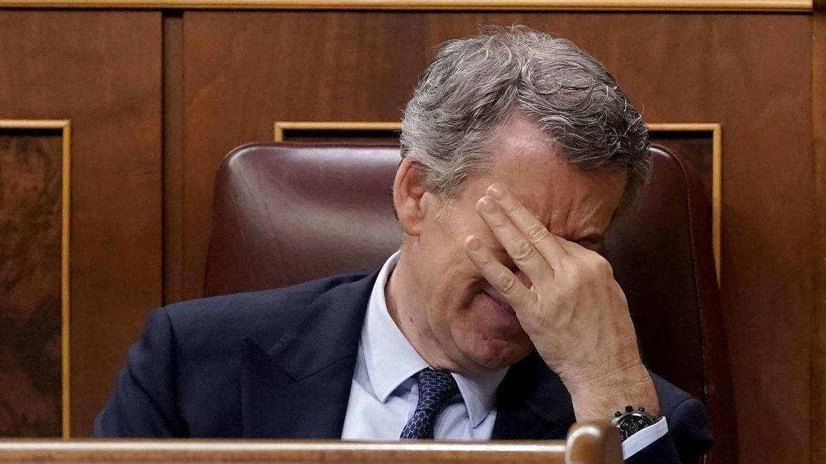 El PP deja claro que la abstención del PSOE es  imposible  y eso  posibilita  explorar acuerdos con los de Abascal