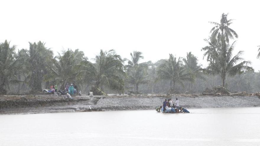 La tormenta tropical &#039;Tembin&#039; azota Filipinas