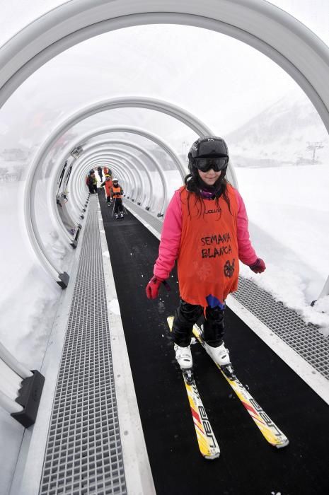 Ampliación de temporada de esquí en la pista de debutantes de Pajares