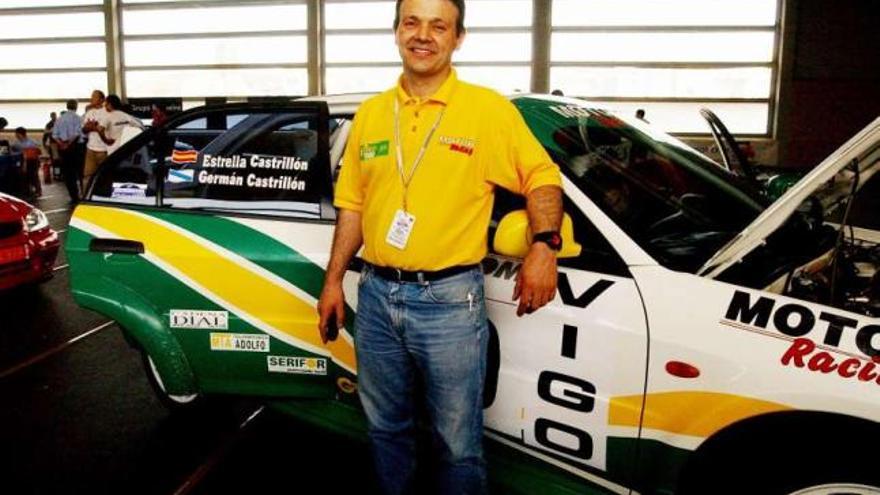 Germán Castrillón, en un evento deportivo, cuando ejercía como piloto de rallies. / la opinión