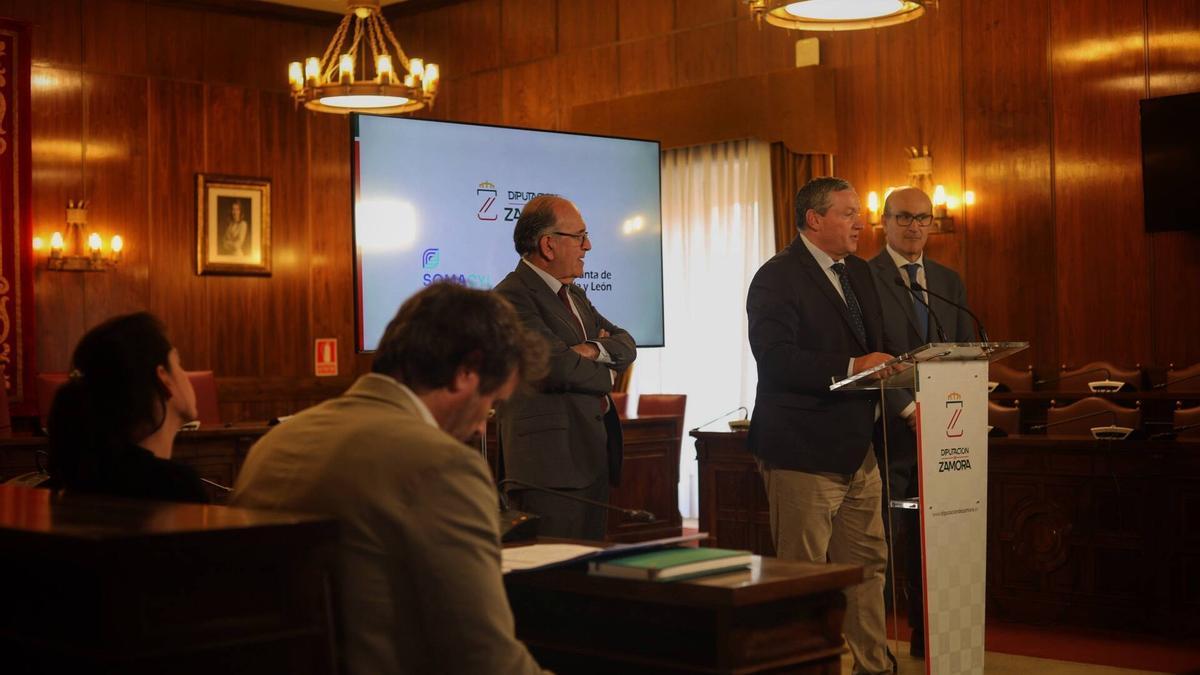 Presentación del plan de construcción de viviendas sociales en pueblos de Zamora.