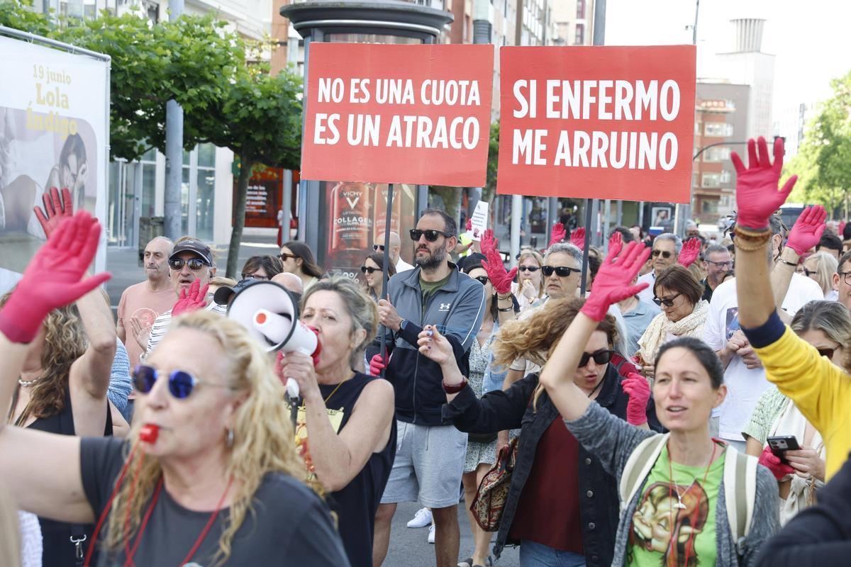 La protesta de los autónomos en Gijón, en imágenes La protesta de los autónomos en Gijón, en imágenes