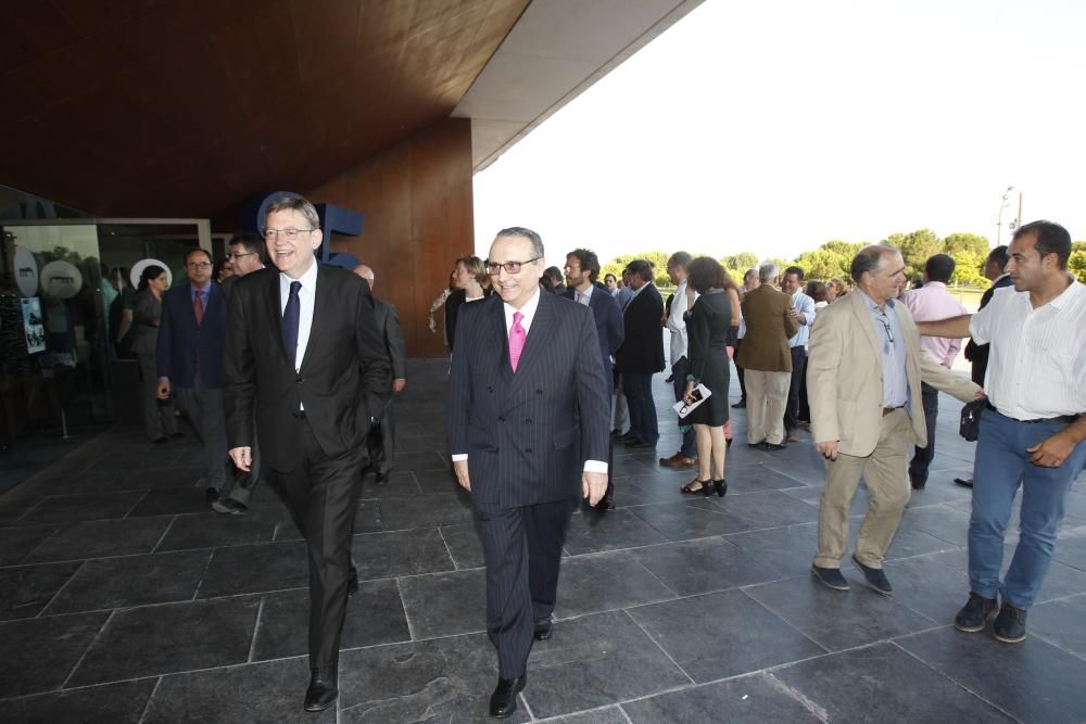 Ximo Puig y Javier Moll. Fotos: Eduardo Ripoll.