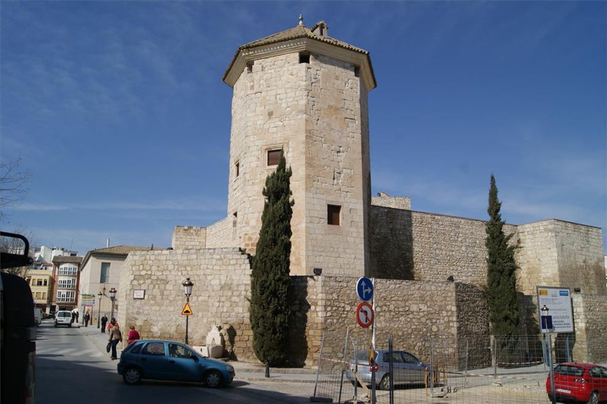 Castillo del Moral de Lucena: la fortaleza viva