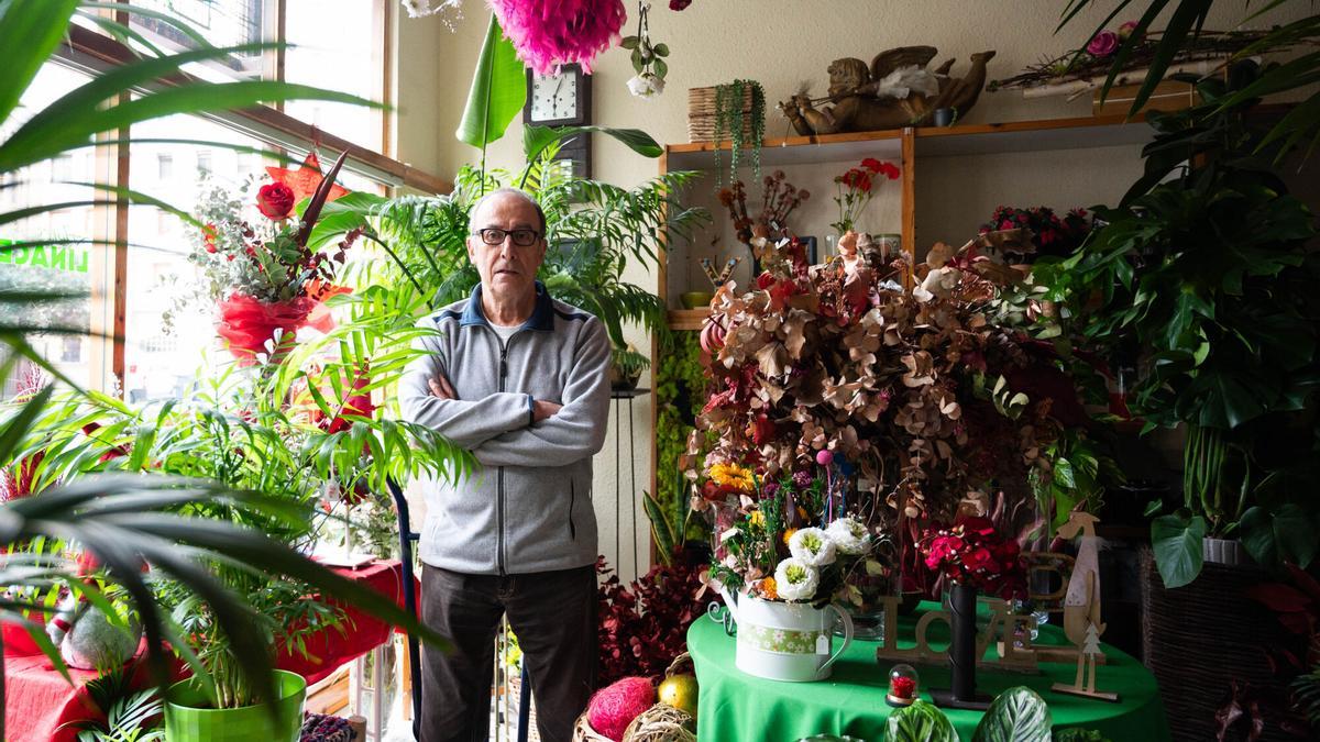 En imágenes |Flores Linacero, una icónica floristería que busca relevo: "Me gustaría que siguiesen con la actividad"