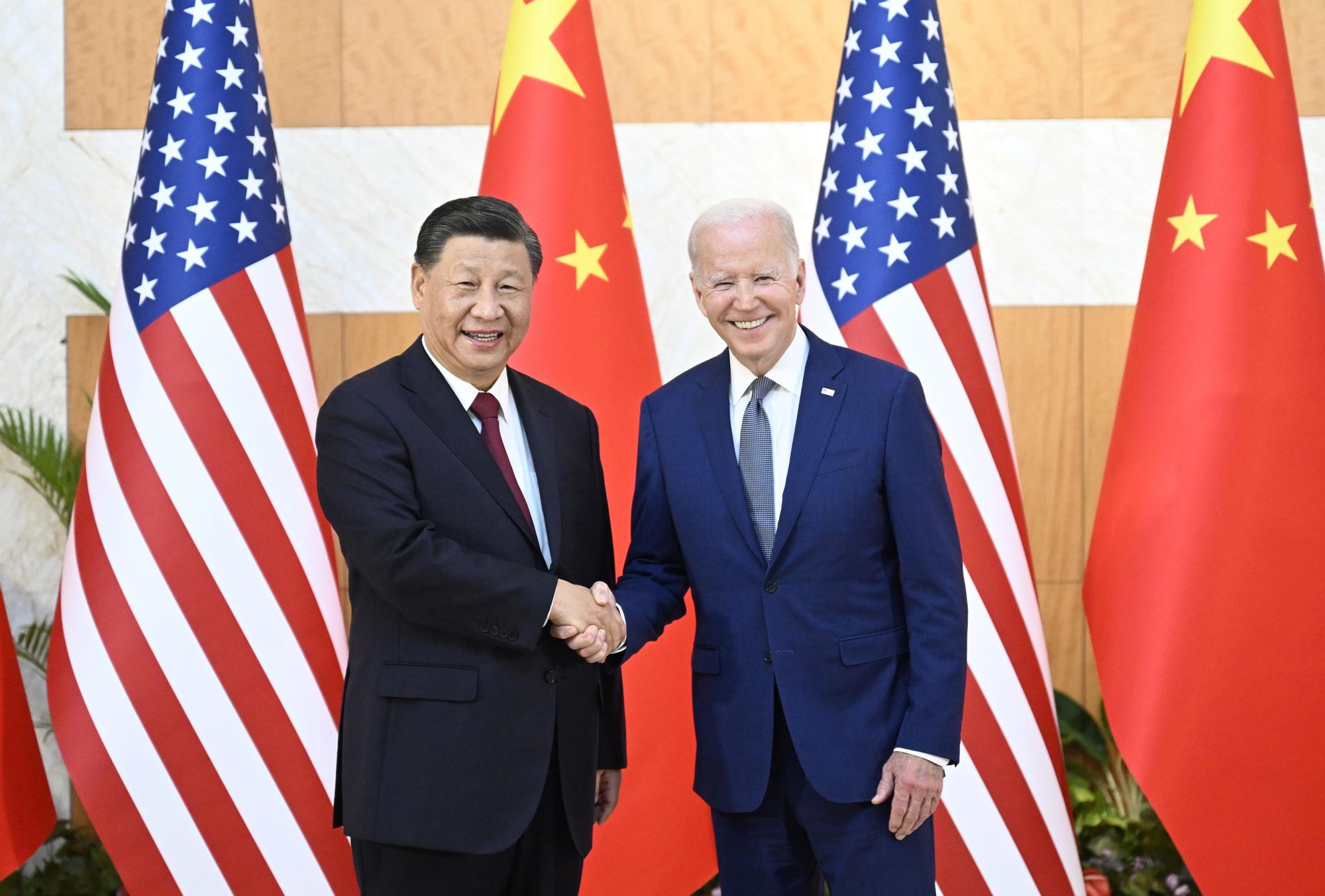 Los presidentes de EEUU y China, Biden y Xi, se reúnen un día antes de la Cumbre del G20