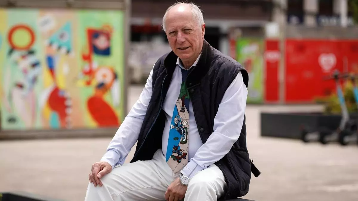 José María Suárez Braña, expresidente de las Peñas Sportinguistas: "Soy un futbolista frustrado, daría un año de mi vida  por haber sido jugador  del Sporting de Gijón"