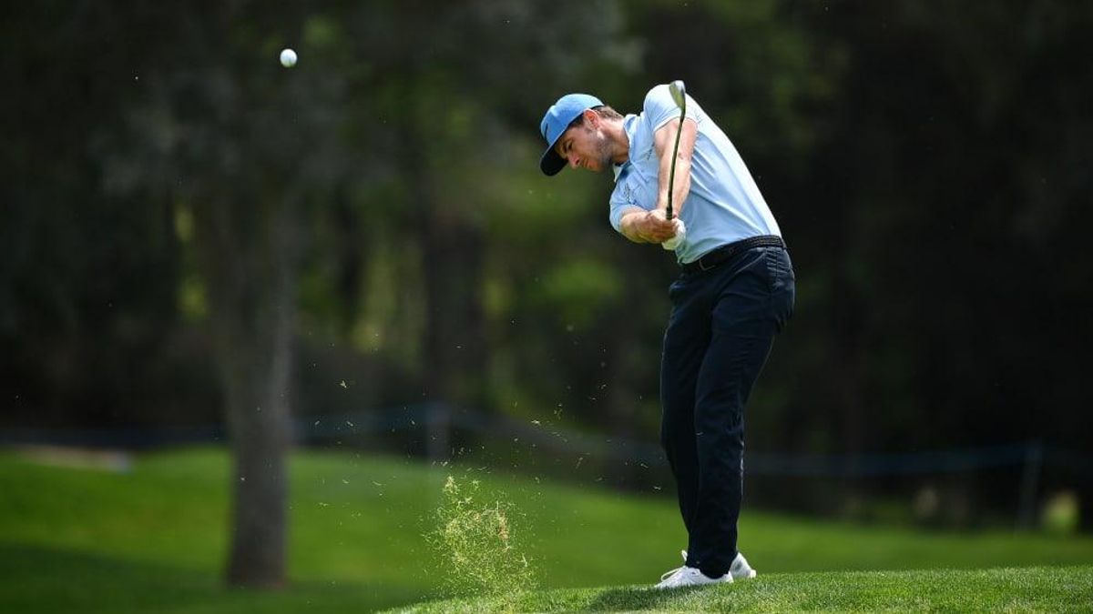 Un jugador al camp de Caldes durant la prova del Tour Europeu celebrada l'any 2022.
