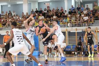 El Class Sant Antoni cae con claridad en Ibiza ante un buen Fibwi Palma