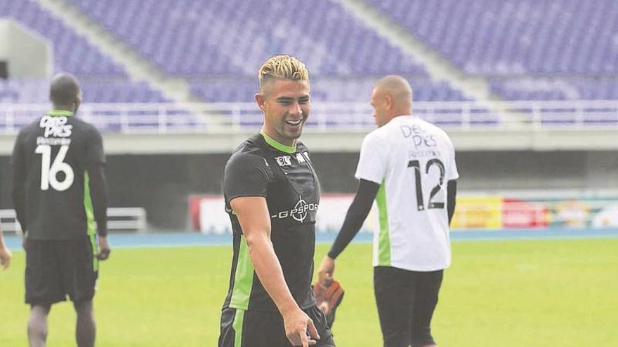 Juan Quintero, durante un entrenamiento con el Deportivo Cali.