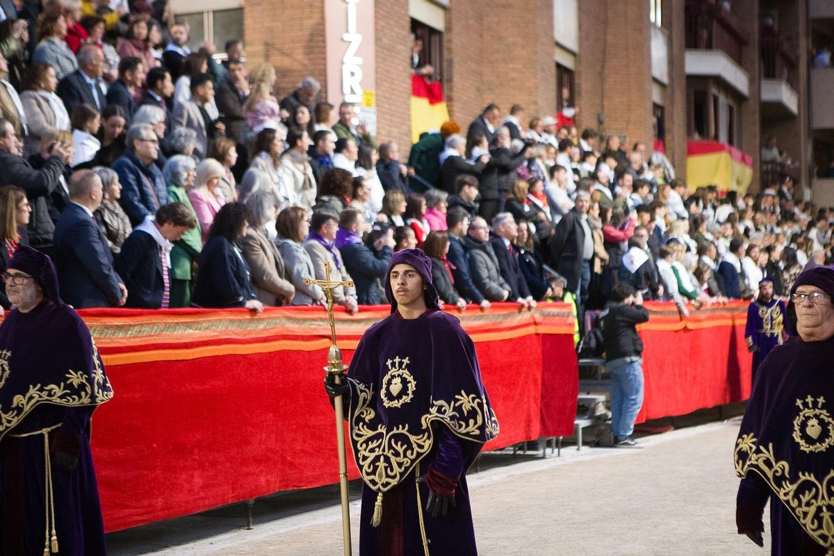 La procesión del Viernes Santo de Lorca, en imágenes