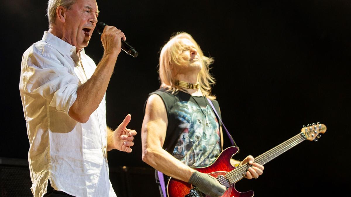 Ian Gillan y Steve Morse, en un concierto en 2019