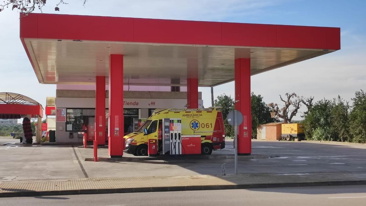 La gasolinera de Cala Millor, que intentó asaltar el delincuente.