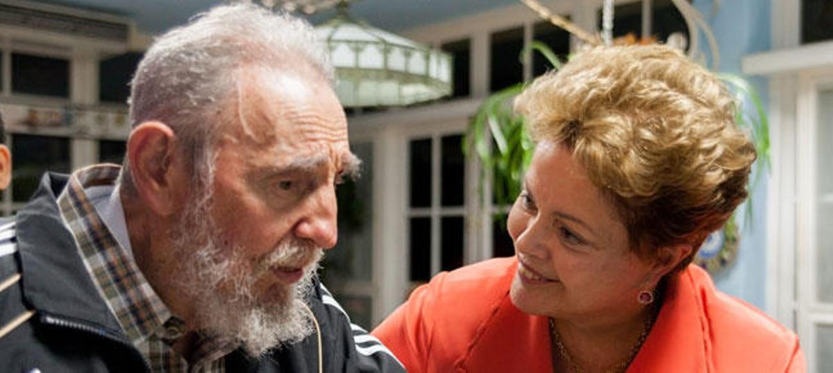 Dilma Rousseff con el expresidente de Cuba, Fidel Castro