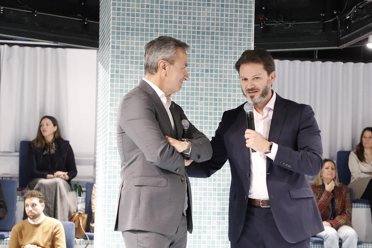 Los CEO de Opplus y EIG, Pablo Benavides y Carlos Castilla respectivamente, este lunes en Málaga.