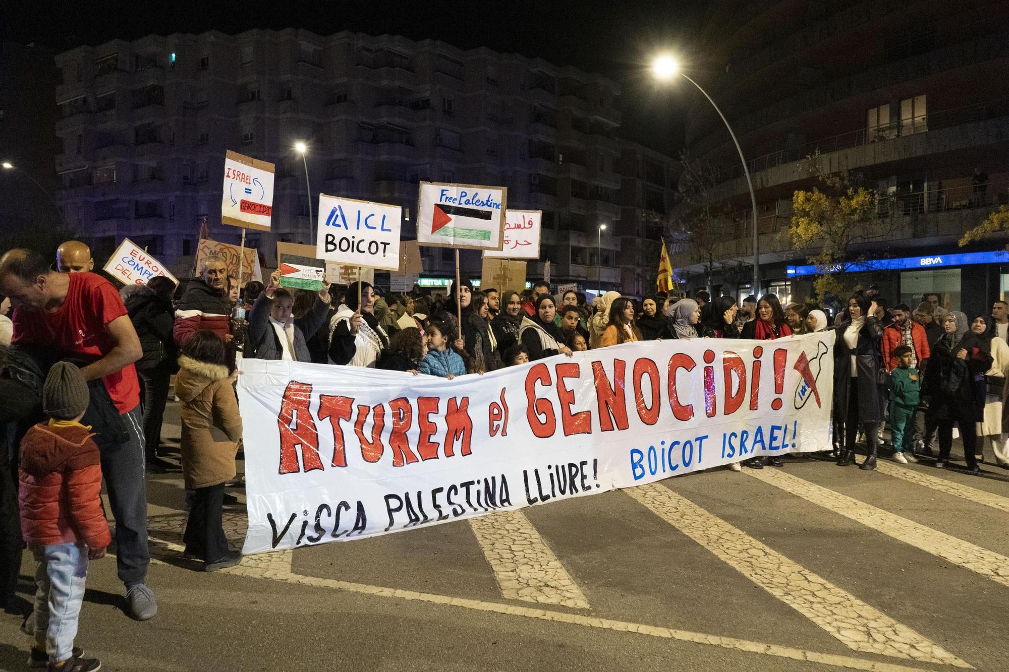 Les imatges de la manifestació a favor de Palestina a Manresa