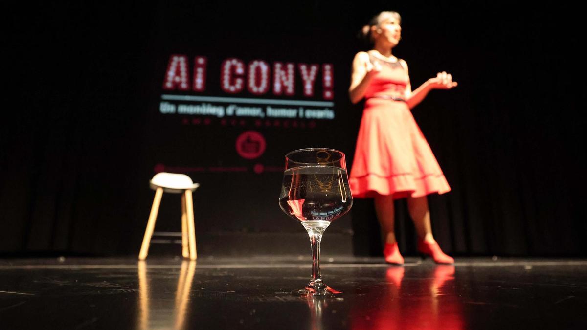 Monólogo 'Ai Cony!' para alumnos Bachillerato dentro de los actos del 8M