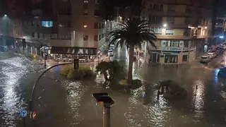 Una impresionante tromba de agua inunda parte de La Pola: "Parecía un huracán"