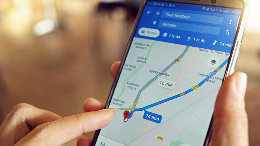 Google Maps informa de aglomeraciones en el transporte público por covid-19