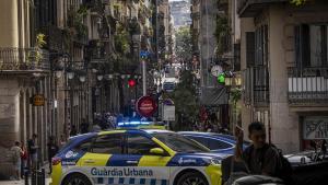 La inseguretat és la primera preocupació veïnal a Barcelona, tot i que l’habitatge escala i la segueix de prop.