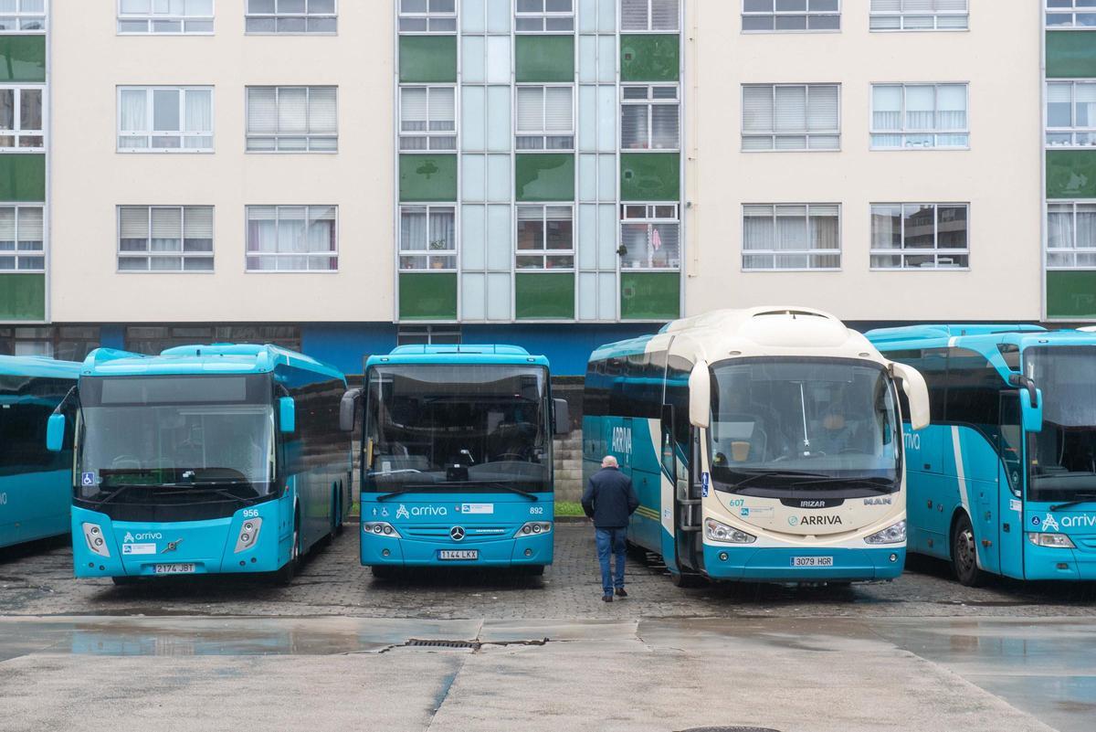 Huelga del transporte interurbano: otro día con los buses parados en la estación de A Coruña