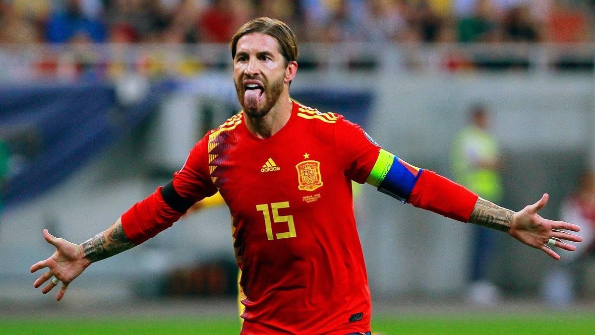 Sergio Ramos, defendiendo la camiseta de España