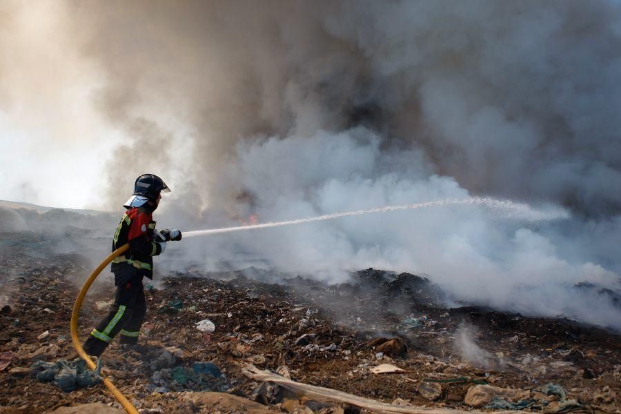 Incendio en el vertedero de Zamora