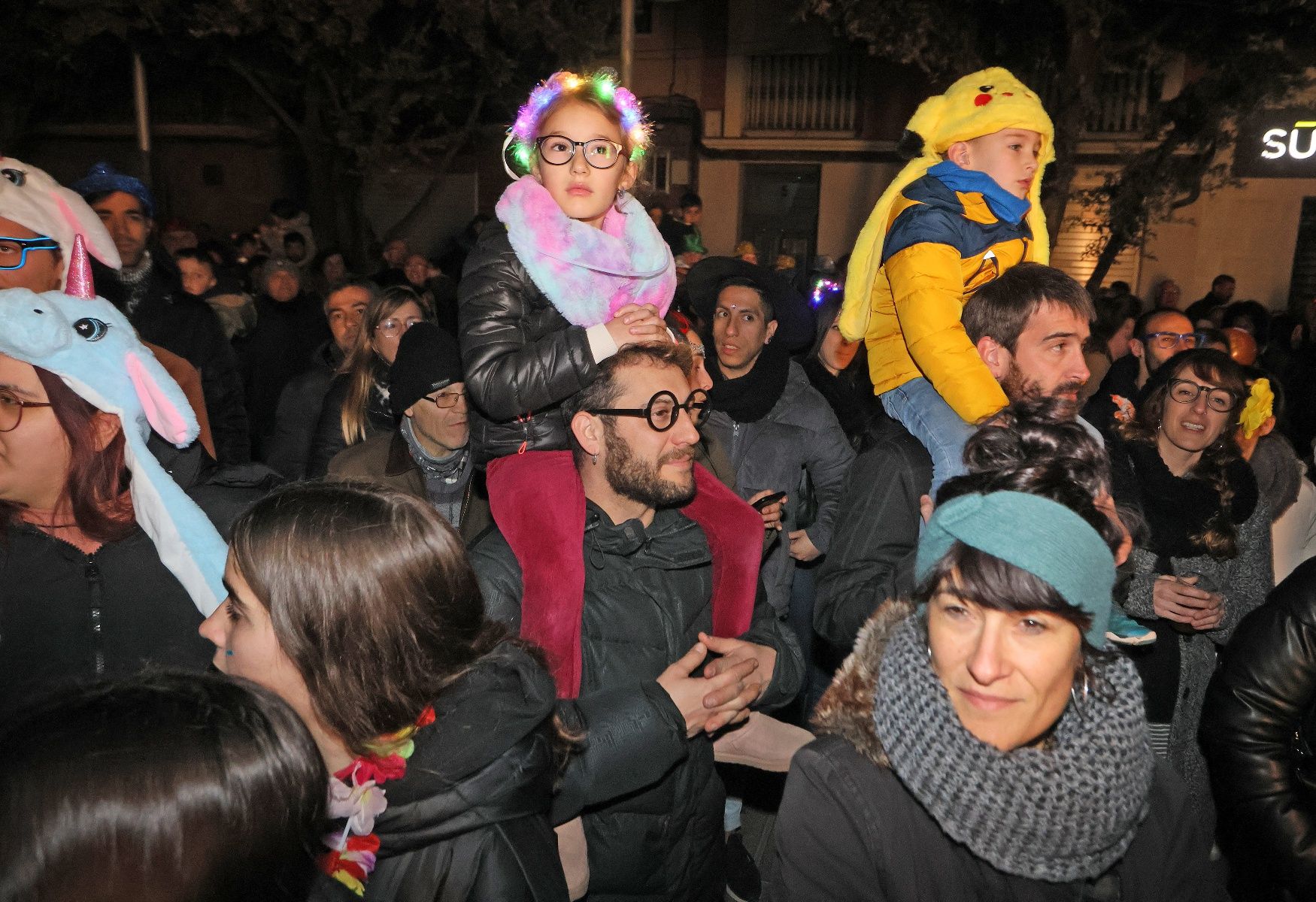 Sallent es desferma amb una rebuda gegantina entre focs d’artifici