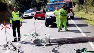 Muere un motorista tras chocar contra un quitamiedos en Jaén