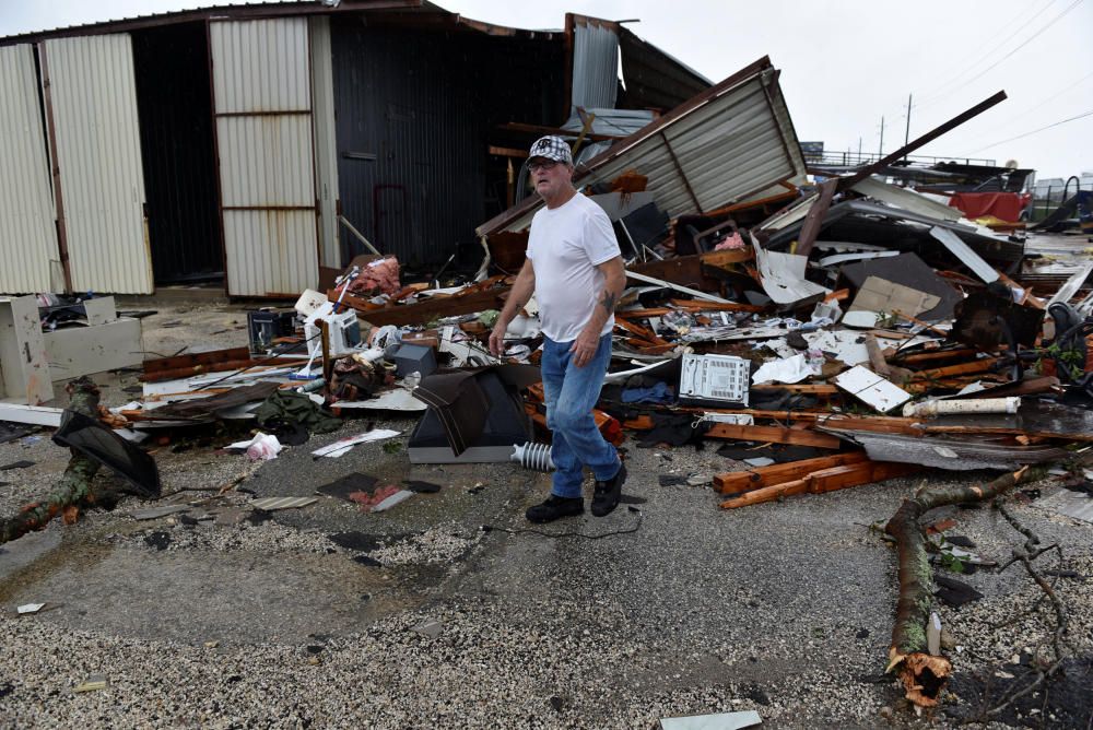 El huracán 'Harvey' deja ya cinco muertos en Texas