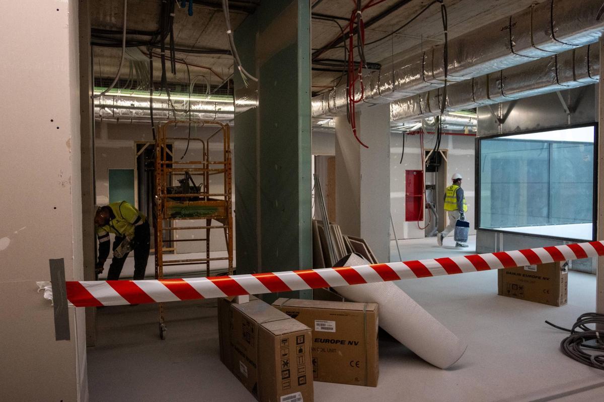 Las fotos del nuevo Hospital de Son Dureta: Visita al futuro centro sanitario de Mallorca en la última fase de su construcción Las fotos del nuevo Hospital de Son Dureta: Visita al futuro centro sanitario de Mallorca en la última fase de su construcción