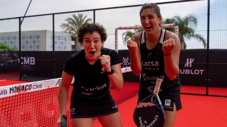 Araceli Martínez Ibáñez, a la derecha, celebrando con Marina Guinart el triunfo en el CBM Mónaco Master.  | L.O.
